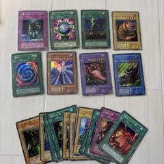 【希少・状態様々】遊戯王 初期カード 大量まとめ 希少・状態様々】遊戯王 初期カード 大量まとめ - メルカリ