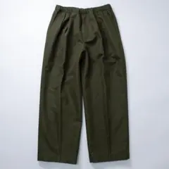 チノパン カーキ