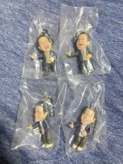 【新品】ダイアンガチャガチャ　津田フィギュア4つセット