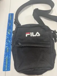 FILA ショルダーバッグ ブラックのサムネイル