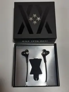 BUMP OF CHICKEN 20周年記念 限定グッズ イヤホン - メルカリ