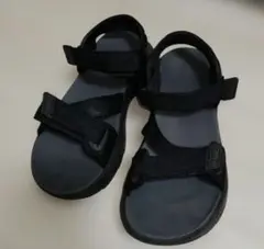 Teva emmi サンダル 25.0cmのサムネイル