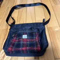 ハリスツイード ショルダーバッグ 黒 チェック柄