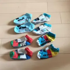 電車　靴下　4セット