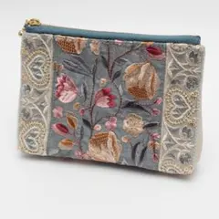 Item thumbnail for item 7535843c-83e4-42ba-aaed-d58267c05297