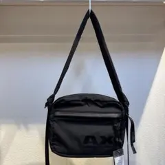 新品アルマーニエクスチェンジAXロゴナイロンショルダーバッグ通勤通学旅行男女兼用