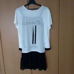 【美品】ZARA W&B 半袖Tシャツ ビジュー付き ホワイト Mサイズのサムネイル