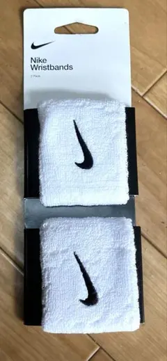 NIKEリストバンド