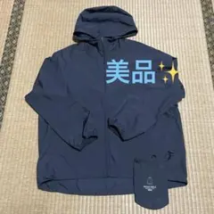 ユニクロ　ポケッタブルUVカットパーカ　L