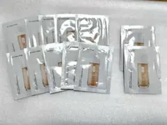 クリニーク ファンデーション サンプル クリームベージュ・アイボリー　計12個