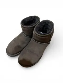 UGGムートンブーツ　ブラウン　ショート丈　23㎝　美品