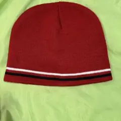 【極美品】ライン入りニット帽　ビーニー　レッド