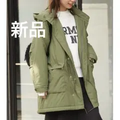 ダウンジャケット