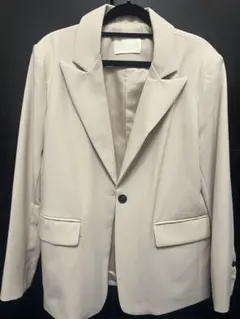 テーラードジャケット アイボリー