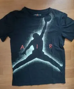 NIKE　AIR JORDAN　Tシャツ　黒　キッズL　150cm