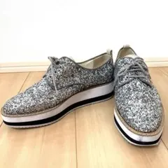 【美品】DIANA シルバー　グリッター　レースアップシューズ24.5cm498のサムネイル
