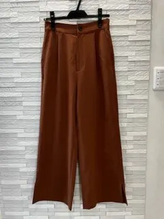 スローブイエナ　イージーパンツ　フレアパンツ