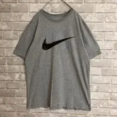 ナイキ スウッシュ カモフラ 迷彩 NIKE BIG SWOOSH tシャツ 黒 - メルカリ