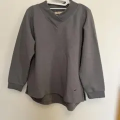 グレー Vネック ワッフル生地 長袖トップス