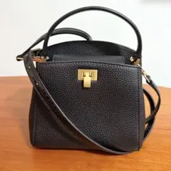 【極美品】　LOEKA ロエカ ハンドル付き 本革 2WAY スモールショルダー