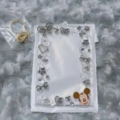 シークレットカードホルダー　ミッキーマウス ディズニーストア