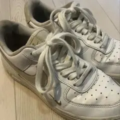 値下げできます！ナイキ エア フォース 1 エッセンシャル　ベージュ 23.5