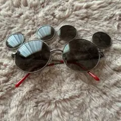 ミッキー型サングラス