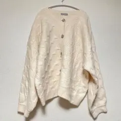 Item thumbnail for item b32806a4-c250-4c73-a275-e477313459f4