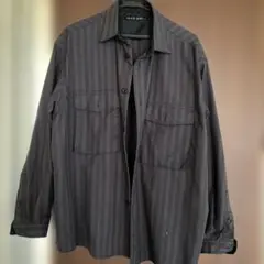 NIKO AND... ダークグレー ストライプシャツ　中古品