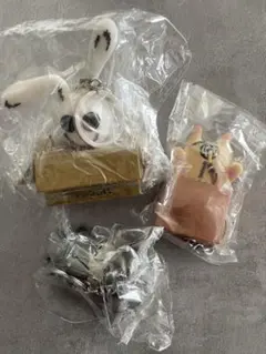 売切セール【NieR】ガオマル/紙袋ミケ/ダンボールニーア3Dキーホルダーセットのサムネイル