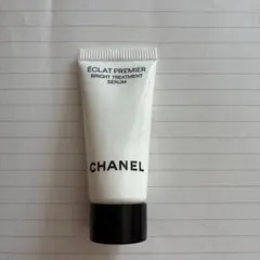 シャネルÉCLAT PREMIER BRIGHT TREATMENT SERUM