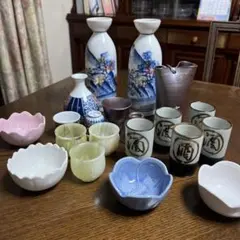 中古保管品　鳴き徳利　鳴き猪口　梅柄 徳利 お猪口 3客セット 酒器 中古保管品 鳴き徳利 鳴き猪口 梅柄 徳利 お猪口 3客セット 酒器