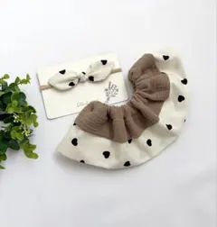 フリルスタイ＆ベビーヘアバンドセット NO.390 ハート まんまるスタイ