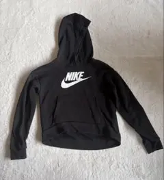 NIKE ブラックパーカー Mサイズ