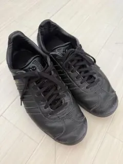 アディダス GAZELLE ブラック27cmのサムネイル