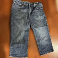 levIs リーバイス　デニムパンツ　ハーフ丈