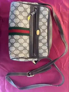 【美品】GUCCI オールドグッチ GG柄 シェリーライン ショルダーバッのサムネイル