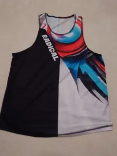 RADICAL FITNESS タンクトップ Mサイズ