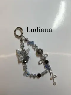 Ludiana 蝶のモチーフ ストラップ