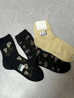 婦人用靴下 未使用新品 GIVENCHY他のサムネイル