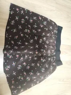 TO by agnes 花柄フレアスカート 38