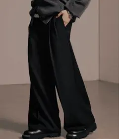 ZOZOTOWN ワイドストレートスラックス Sのサムネイル