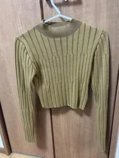 MURUA マスタード色 長袖ニット クロップド