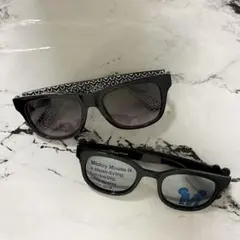 ミッキーマウスデザイン ブラックサングラス2点セット