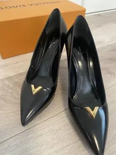 LOUIS VUITTON パンプス ブラック 37 ハートブレイカー　カットのサムネイル
