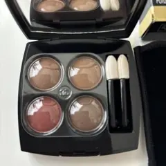 シャネル レ キャトル オンブル 268 カンドゥール エ エクスペリヤンス