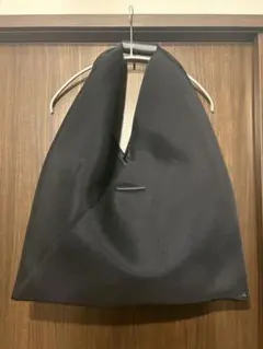 Item thumbnail for item a75096a3-91f0-470f-88db-4b0130e723bc