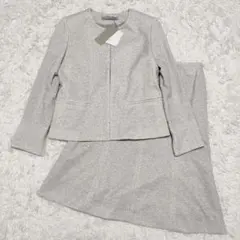 新品タグ付　セオリーリュクス　RELIX.TWEED ROMINA　セットアップのサムネイル