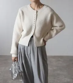 【新品】スリットヘムフェザーカーディガン　 ボンジュールサガン