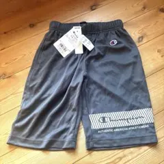 Champion 半ズボン 140cm グレー